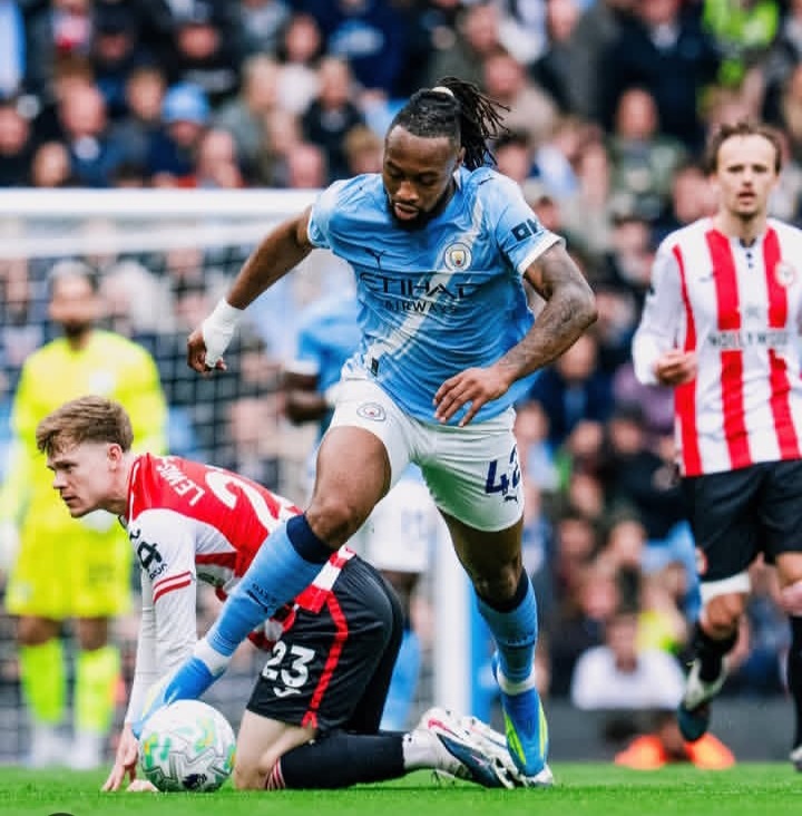 Manchester City Tundukkan Brentford 3-0, Halland CS Bayangi Arsenal Di Puncak