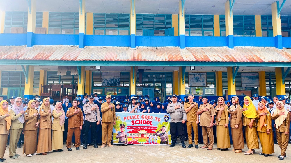 Polres Buton Tanamkan Disiplin, Taat Hukum dan Budaya Anti-Bullying di SMP N 1 Buton