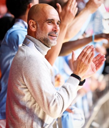 Setelah 10 Tahun dan 20 Trofi, Pep Guardiola Umumkan Perpisahan dari Manchester City