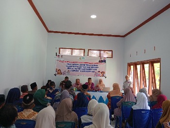 DP3A Buton Ingatkan Bahaya Kekerasan dan Perdagangan Orang dalam Sosialisasi di Kombeli