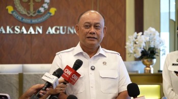 BGN Bantah MBG Bagikan Susu Formula Bayi 0-6 Bulan, ASI Eksklusif Tetap Utama