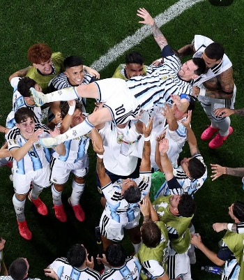 Argentina Comeback Dramatis! Messi Cetak Gol dan Assist, Mesir Tumbang 3-2