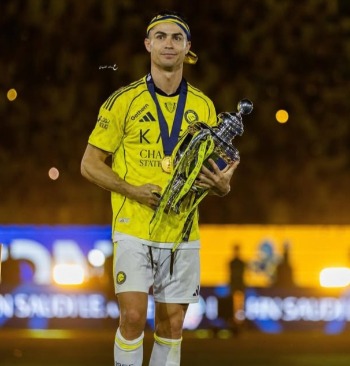 Al Nassr Resmi Juara Liga Arab Saudi 2025/2026, Ronaldo Pecah Penantian Trofi Usai Hajar Damac 4-1