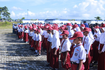 Pemkab Buton Peringati Hardiknas 2026, Tekankan Kualitas Pendidikan serta Kesejahteraan Guru