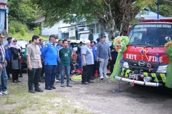 Perkuat Layanan Darurat, Bupati Buton Resmikan Armada Damkar Baru